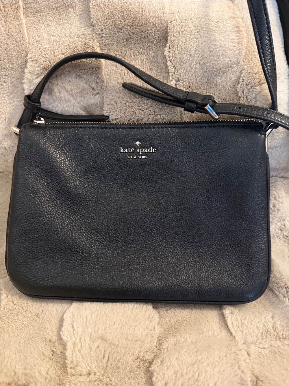 kate spade black pebbled leather crossbody bag with adjustable strap